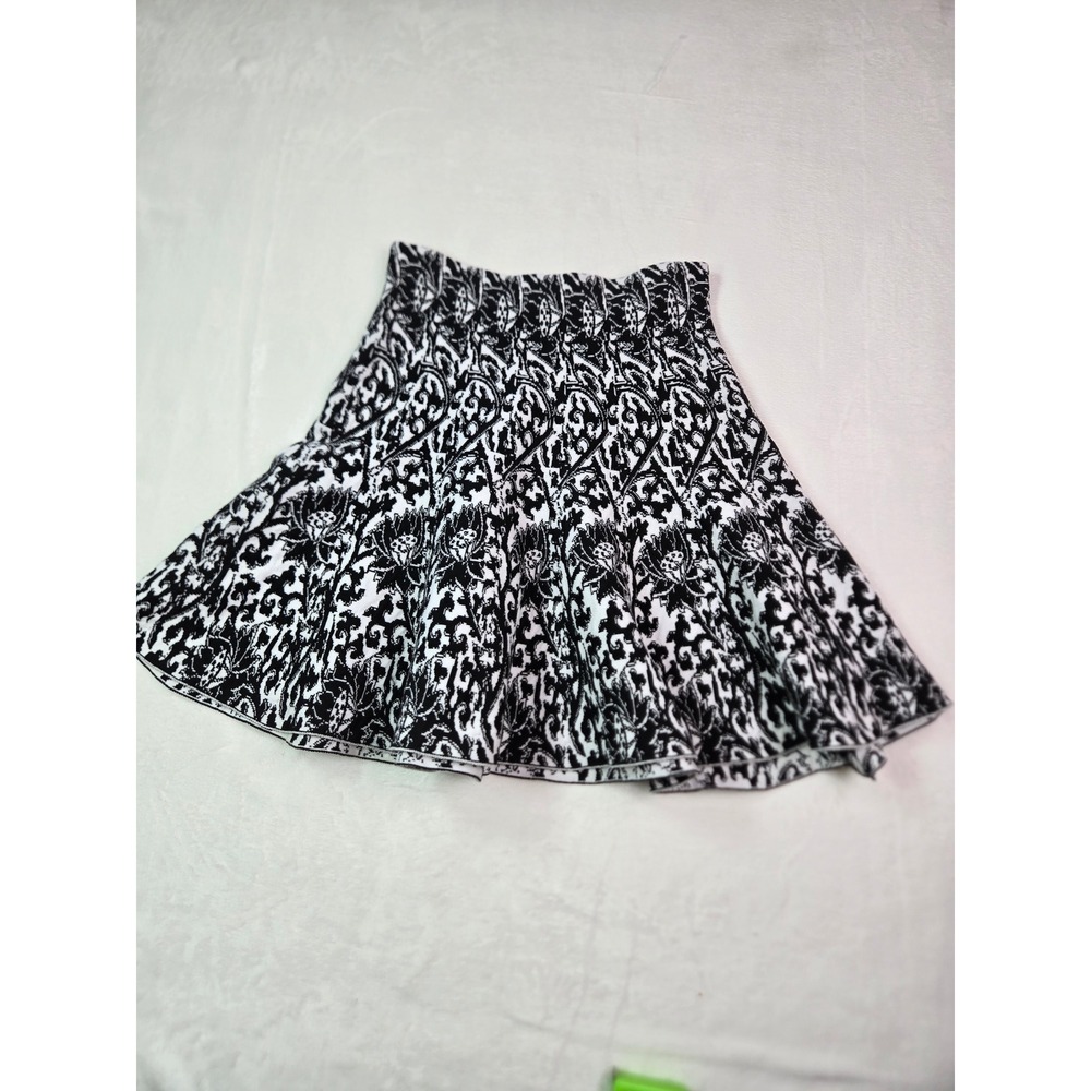 Lucy Paris Black White Damask Floral Knit Skater Mini Skirt Womens Medium Whimsi
